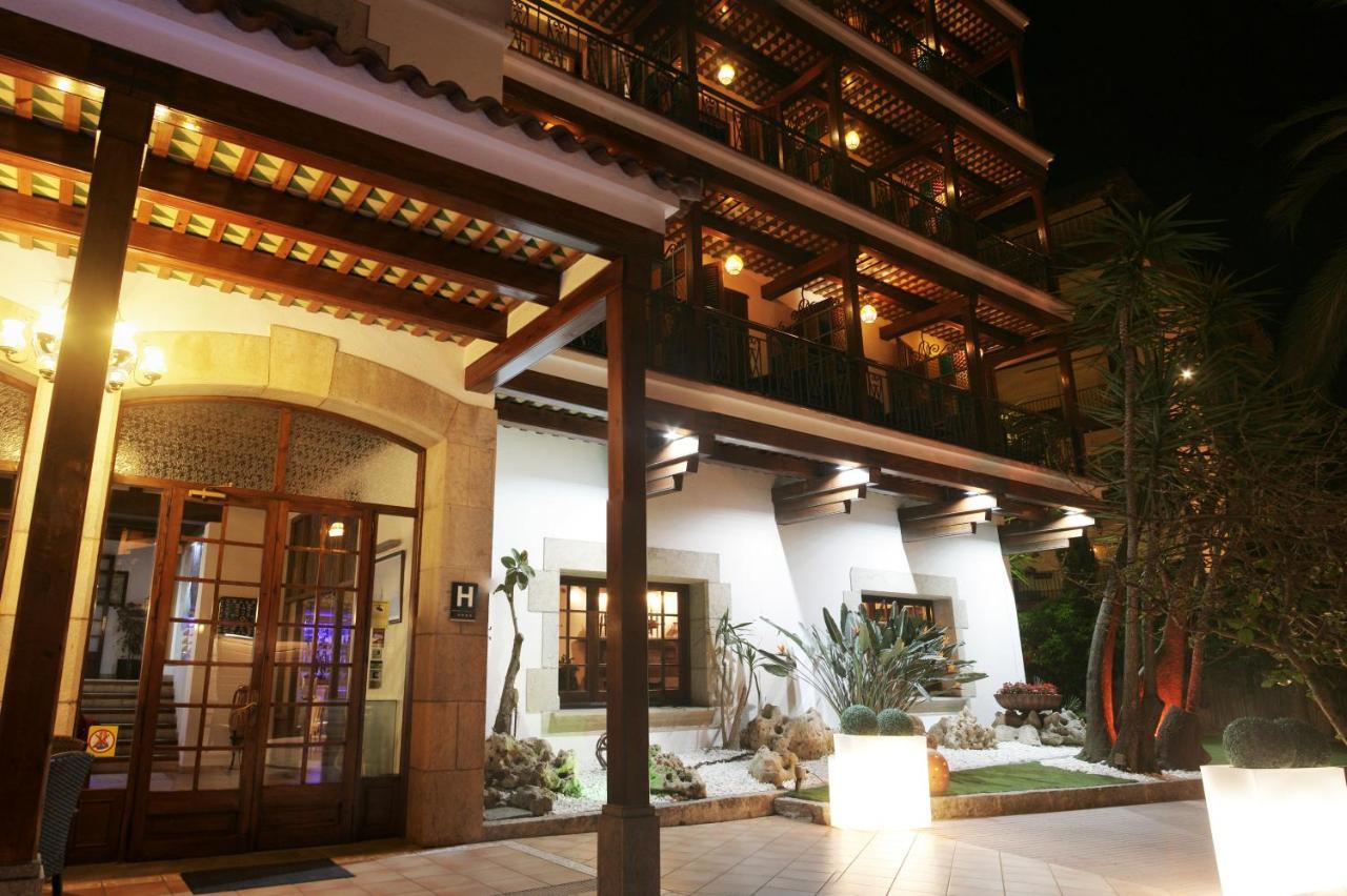 Hotel La Carolina Lloret de Mar Exterior photo