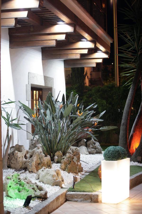 Hotel La Carolina Lloret de Mar Exterior photo